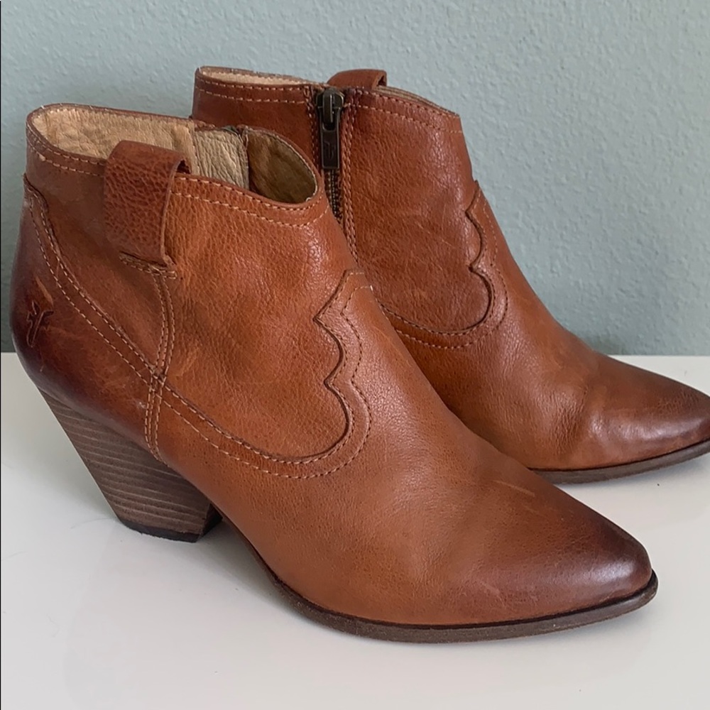 Frye Brown Reina Ankle Boots Size 7